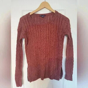 American Eagle Orange Cableknit sweater with modern zipper detail